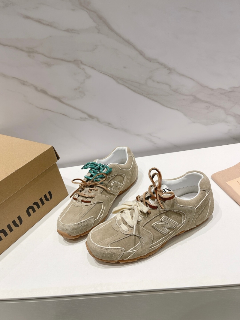 Miu Miu Casual Shoes